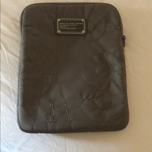 Marc Jacobs IPAD holder